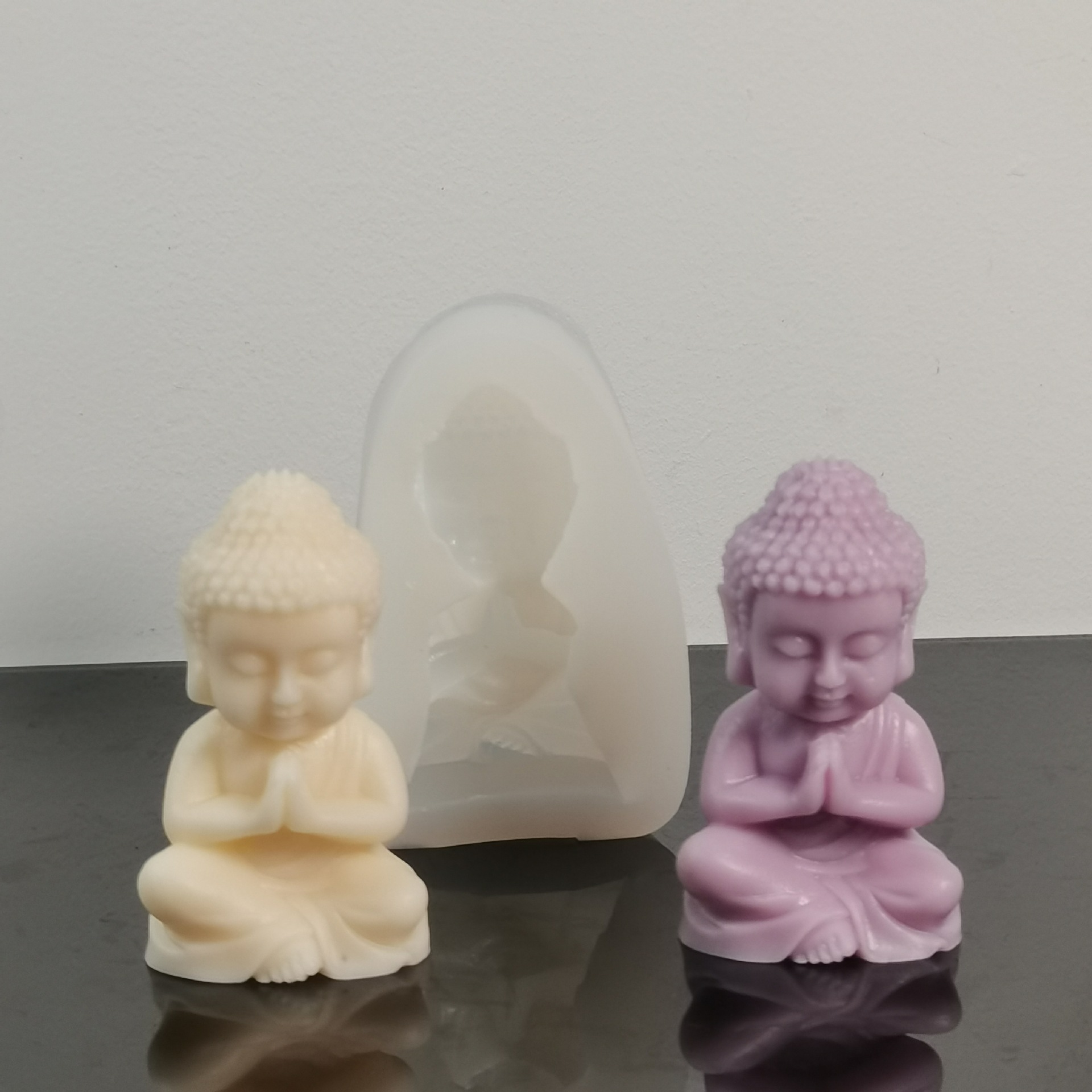 Resin Art Furniture - قالب شموع من السيليكون Maitreya ثلاثي