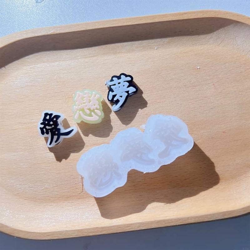 R3MC Quicks and Resin chaker a - مراجعة Resin Art Equipment وسعره