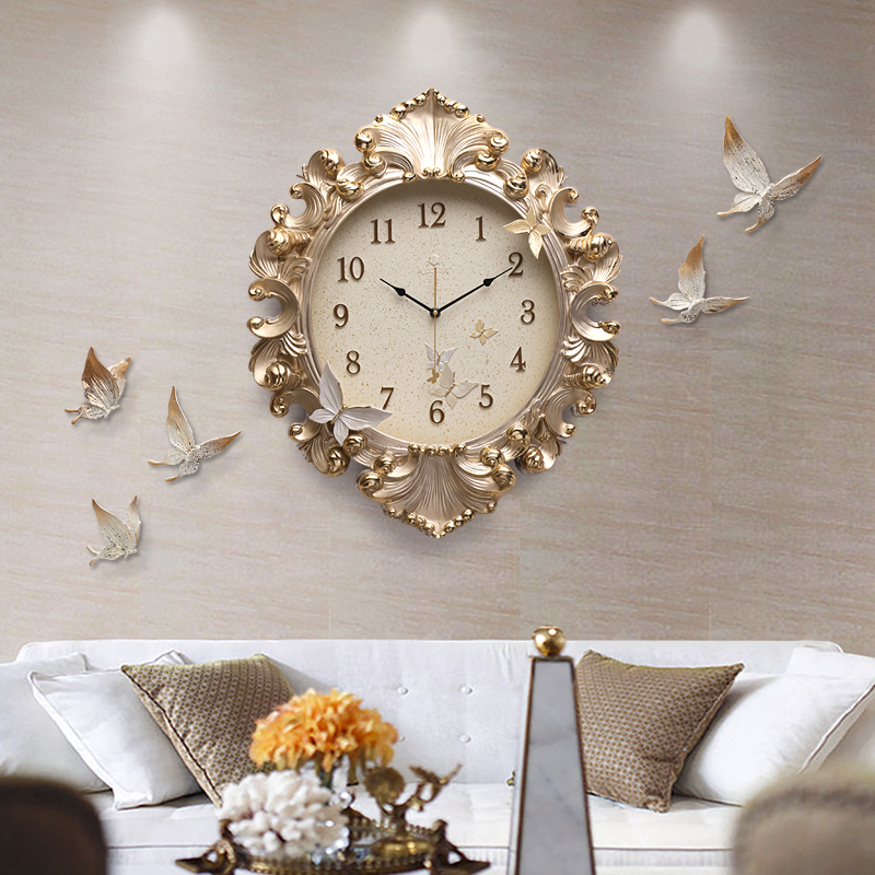 ساعة حائط للغرفة على الطراز ال - مراجعة Resin Art Clock وسعره
